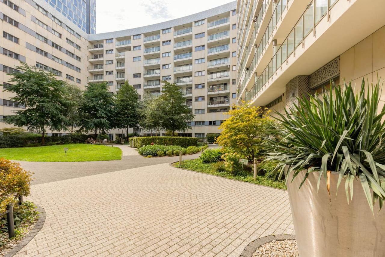 Deluxe Apartment Wronia 45 With Ac, Parking & Balcony By Renters Prestige Varšava Exteriér fotografie